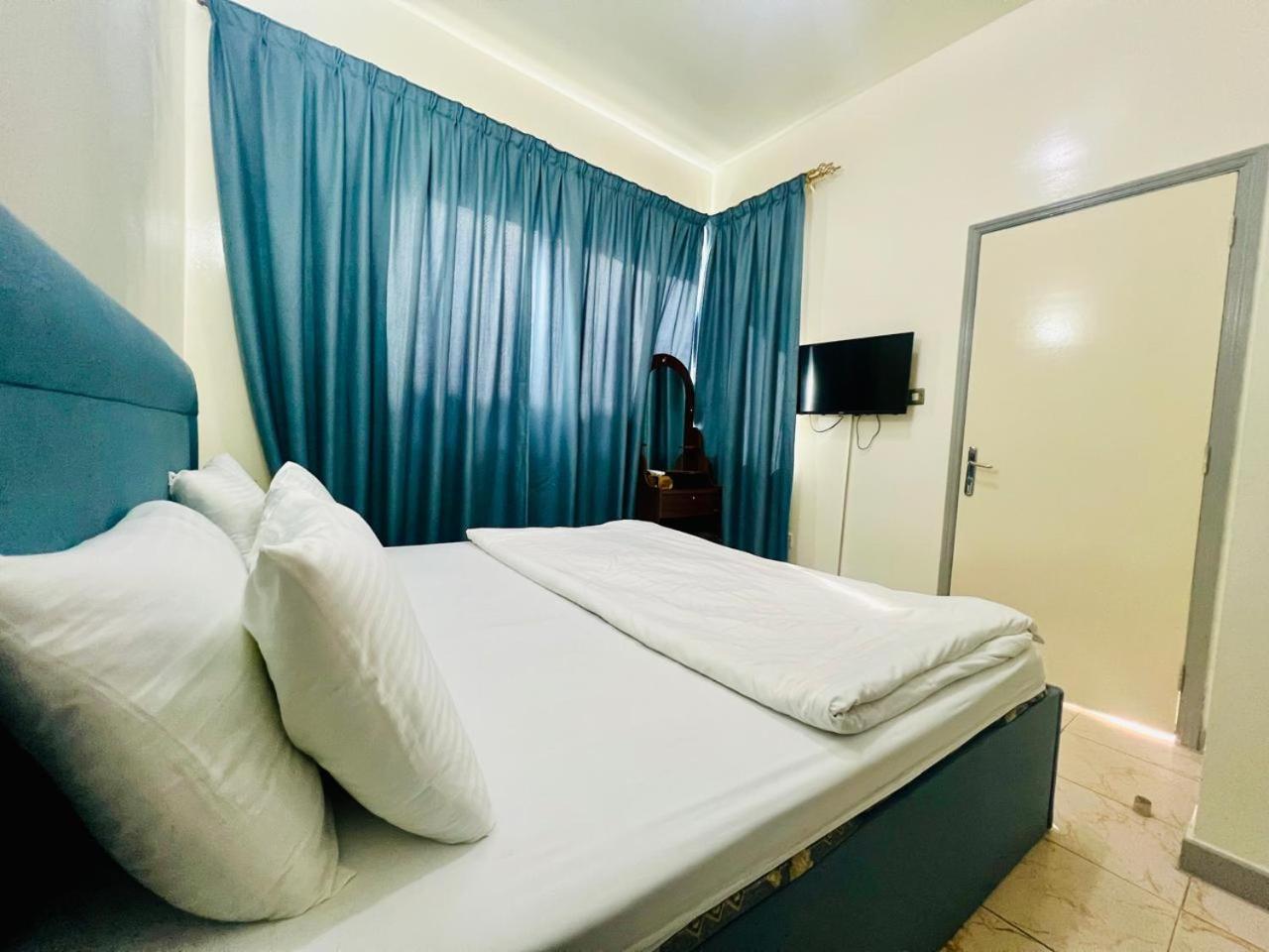 Sky Hotel Apartments Dubai Eksteriør bilde